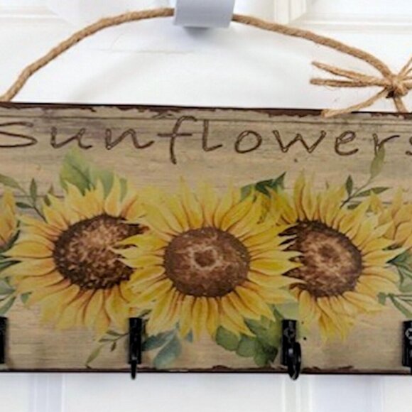 Sunflower Key Holder, Wall Key Holder, Key Hooks, Necklace Hooks, NWOT - Picture 1 of 4